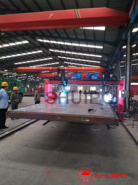 Automatic welding of Semi Trailer